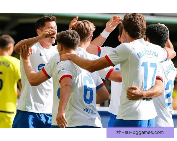 特尔施特根社媒晒合照深情告别莱万祝福未来生活顺利圆满